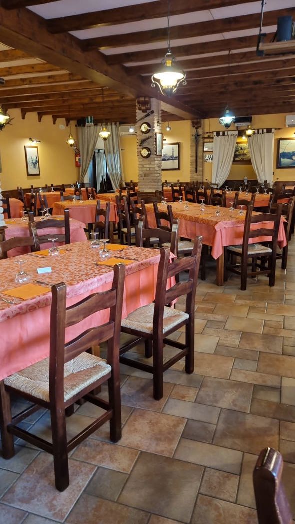Attivit� commerciale Ristorante e pizzeria in affitto/gestione a Torre Santa Susanna