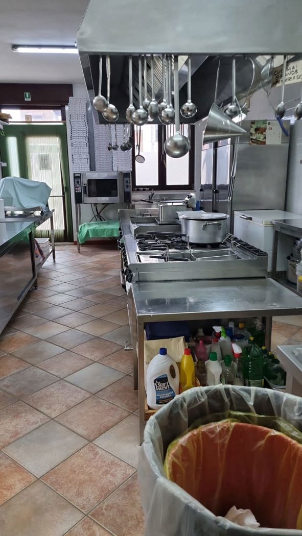 Attivit� commerciale Ristorante e pizzeria in affitto/gestione a Torre Santa Susanna