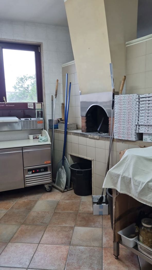 Attivit� commerciale Ristorante e pizzeria in affitto/gestione a Torre Santa Susanna