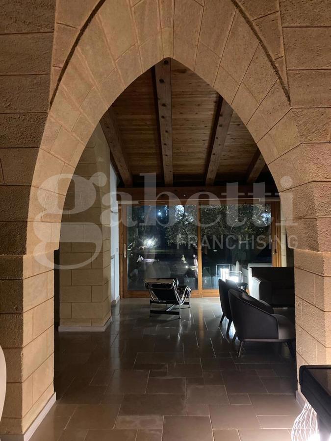 Villa con giardino a Brindisi