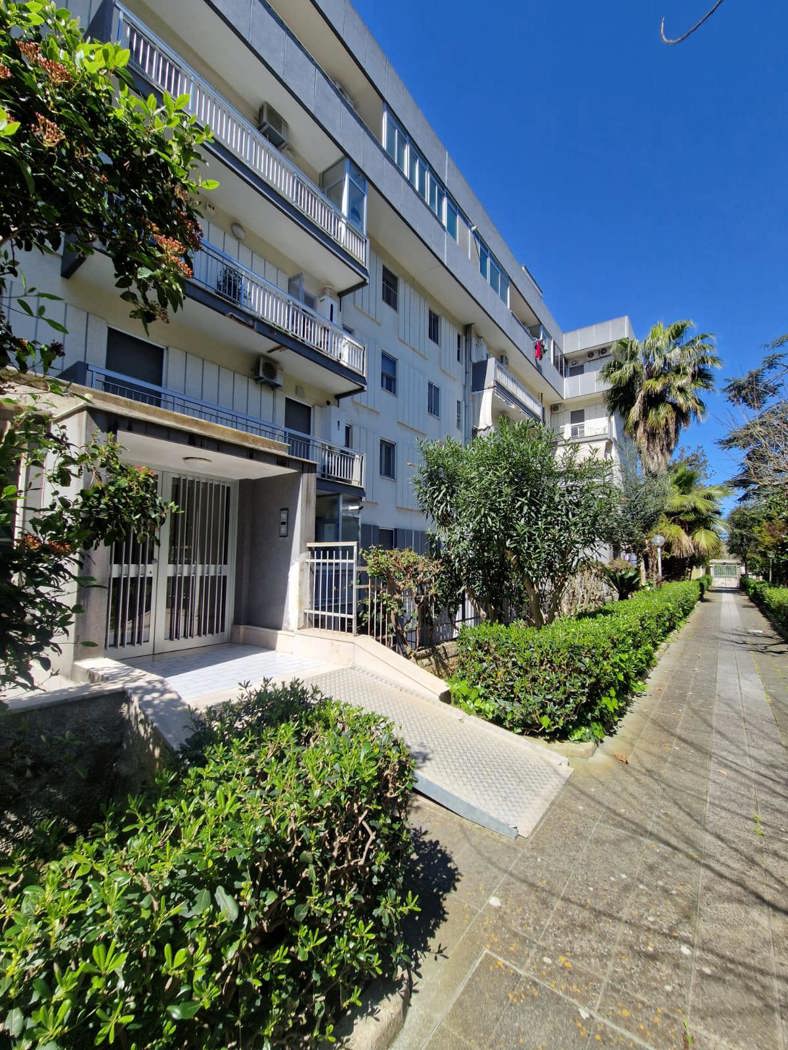 Quadrilocale in vendita a Brindisi