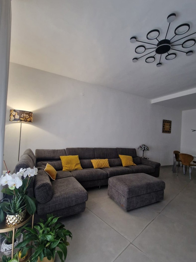 Quadrilocale ristrutturato a Brindisi