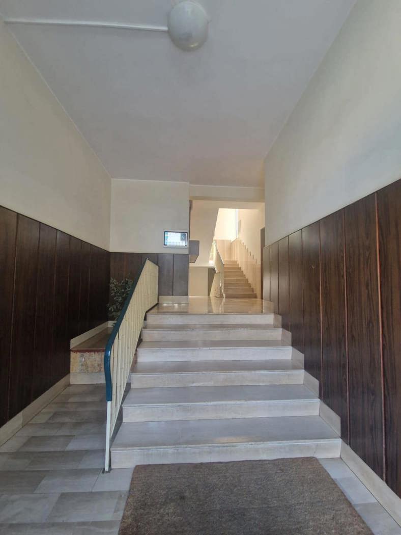 Quadrilocale arredato in affitto a Brindisi