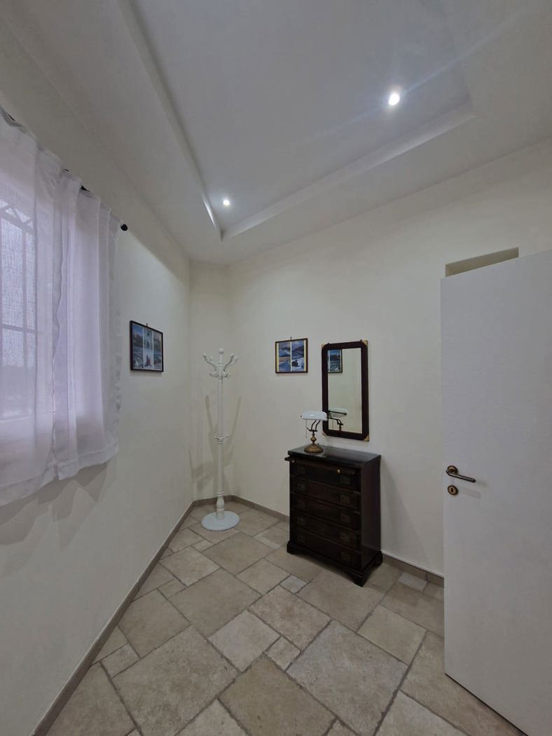 Bilocale arredato in affitto a Brindisi