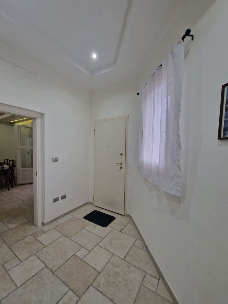 Bilocale arredato in affitto a Brindisi