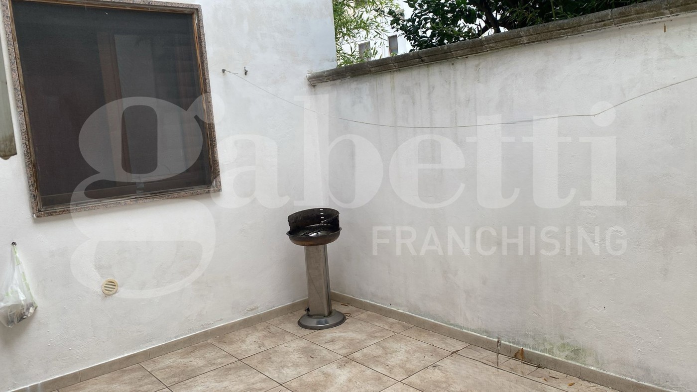 Bilocale arredato in affitto a Brindisi