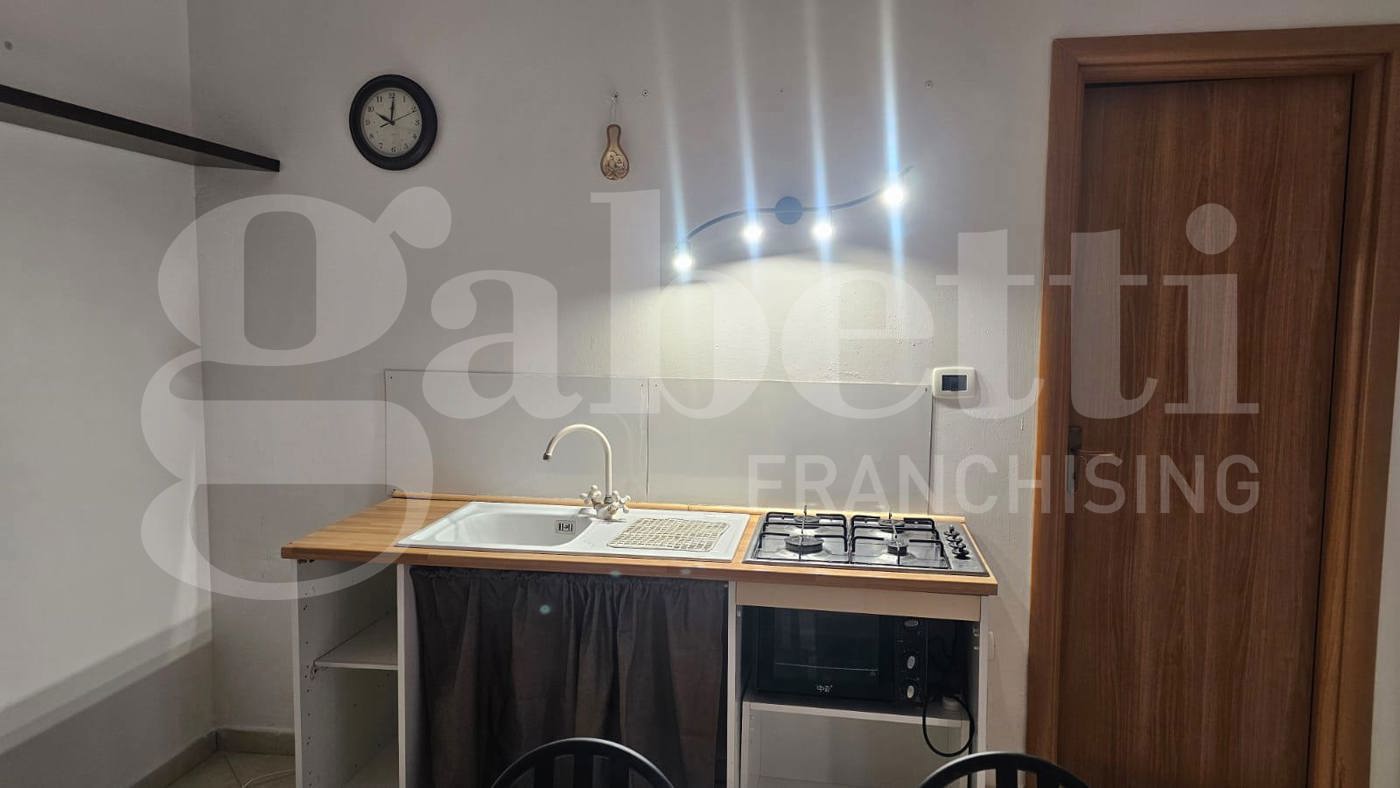 Bilocale arredato in affitto a Brindisi