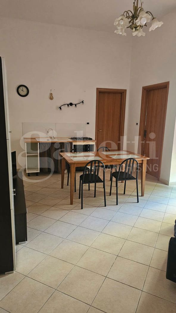 Bilocale arredato in affitto a Brindisi