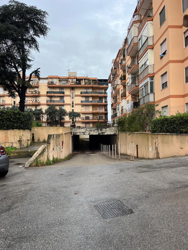 Box/Garage 18mq in vendita a Brindisi