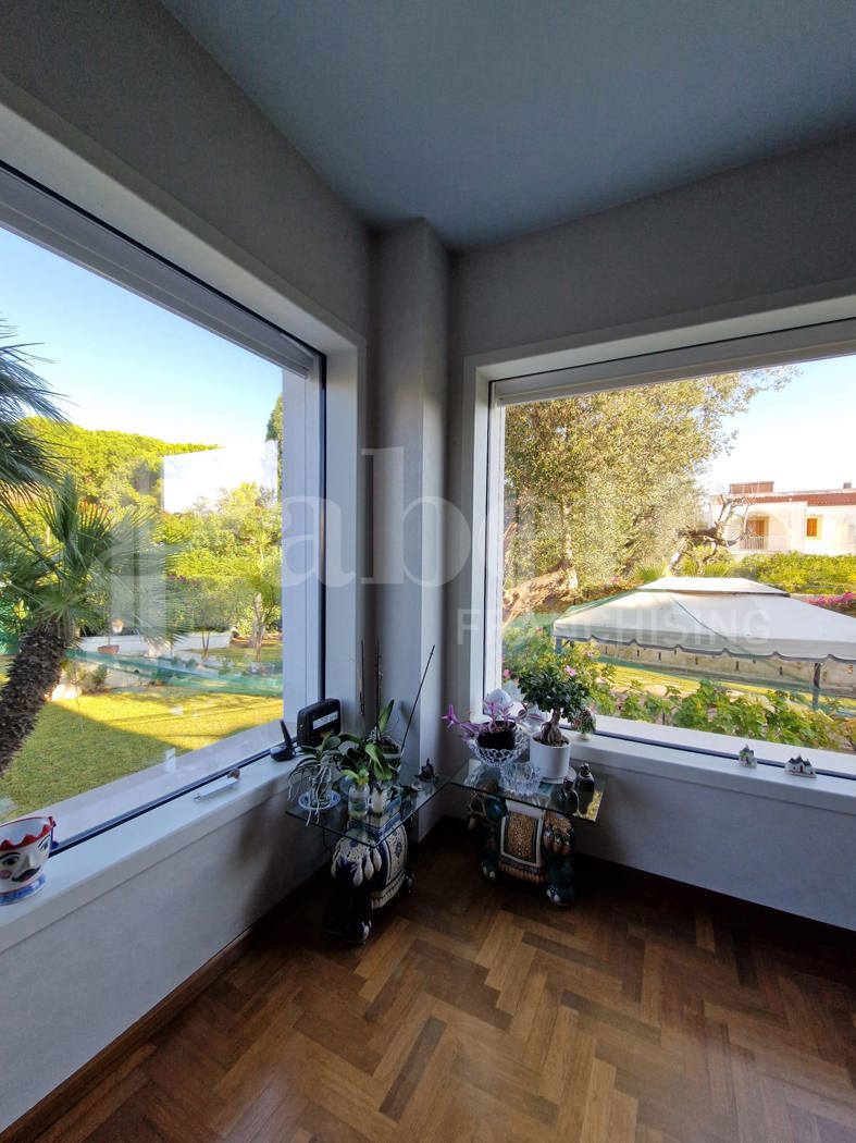 Villa ristrutturata a Brindisi