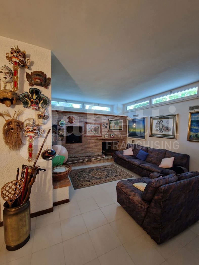 Villa ristrutturata a Brindisi