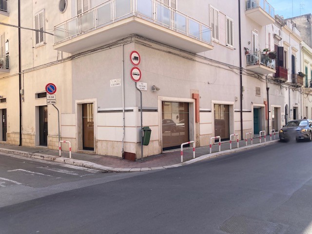Negozio in affitto a Brindisi