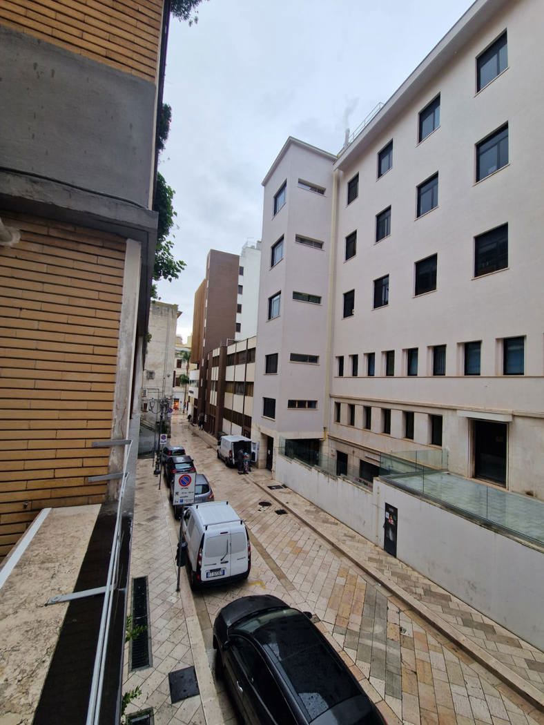 Bilocale arredato in affitto a Brindisi