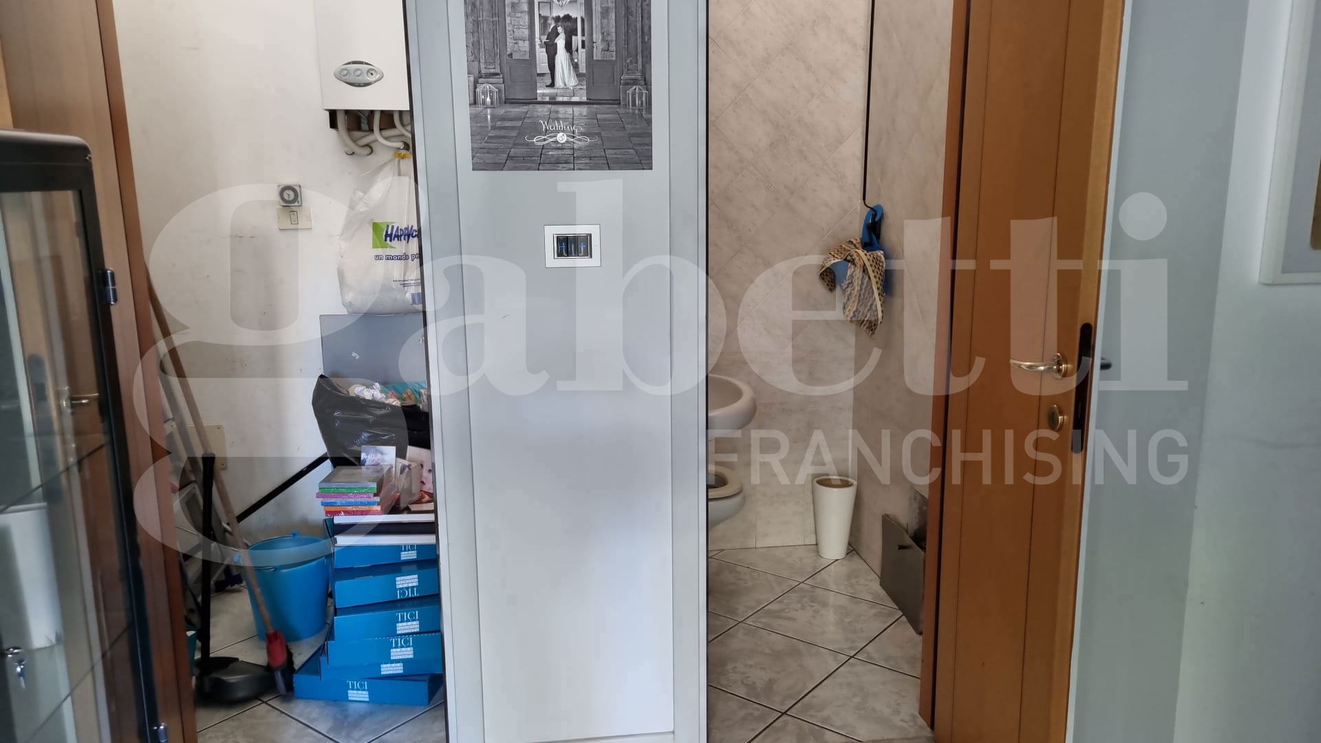 Negozio classe A2 a Brindisi