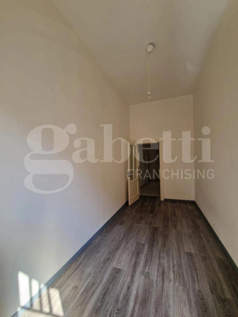 Ufficio ristrutturato a Brindisi