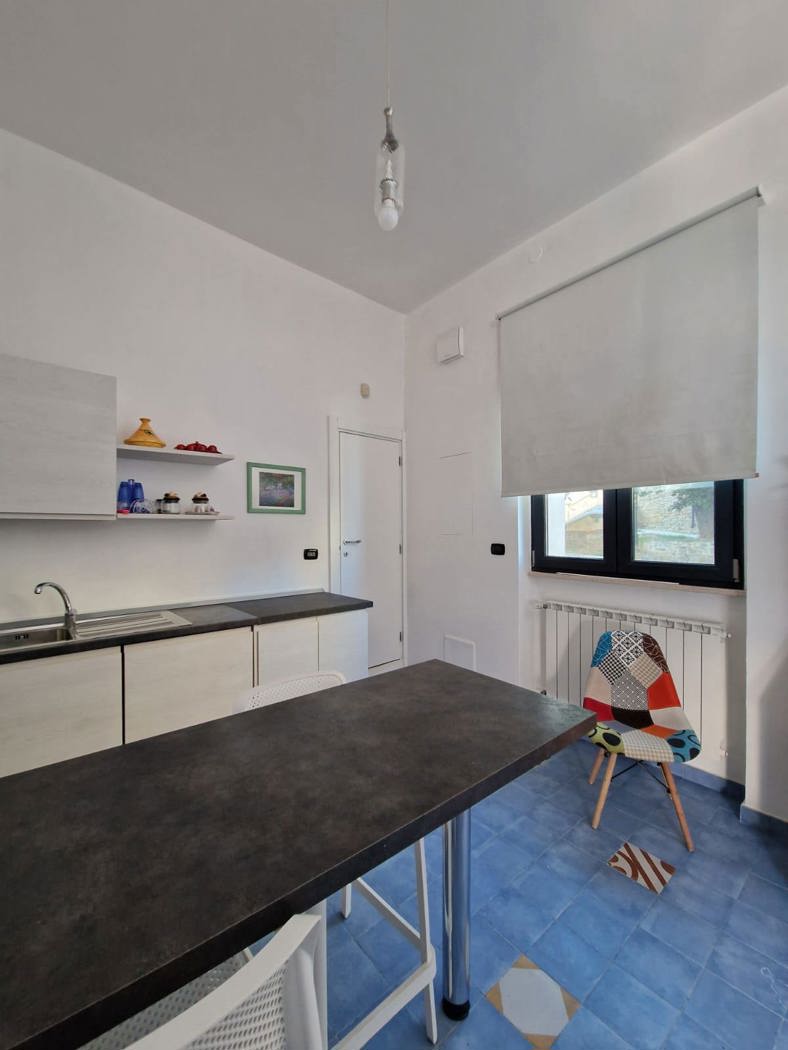 Casa indipendente arredata in affitto a Brindisi
