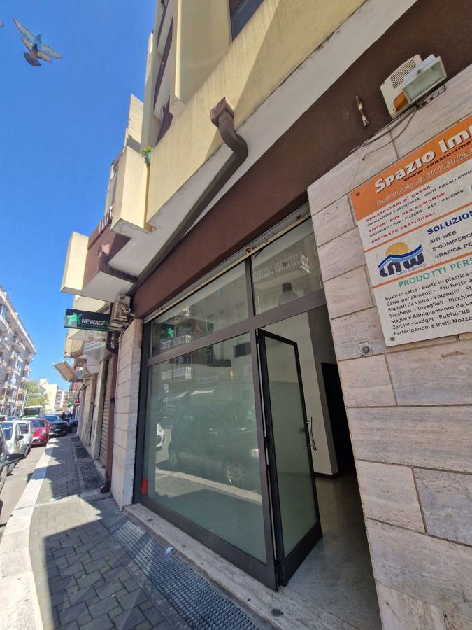Negozio in affitto a Brindisi