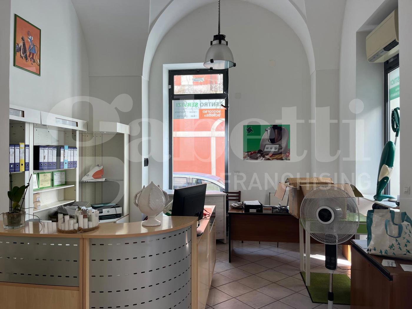 Negozio in affitto a Brindisi