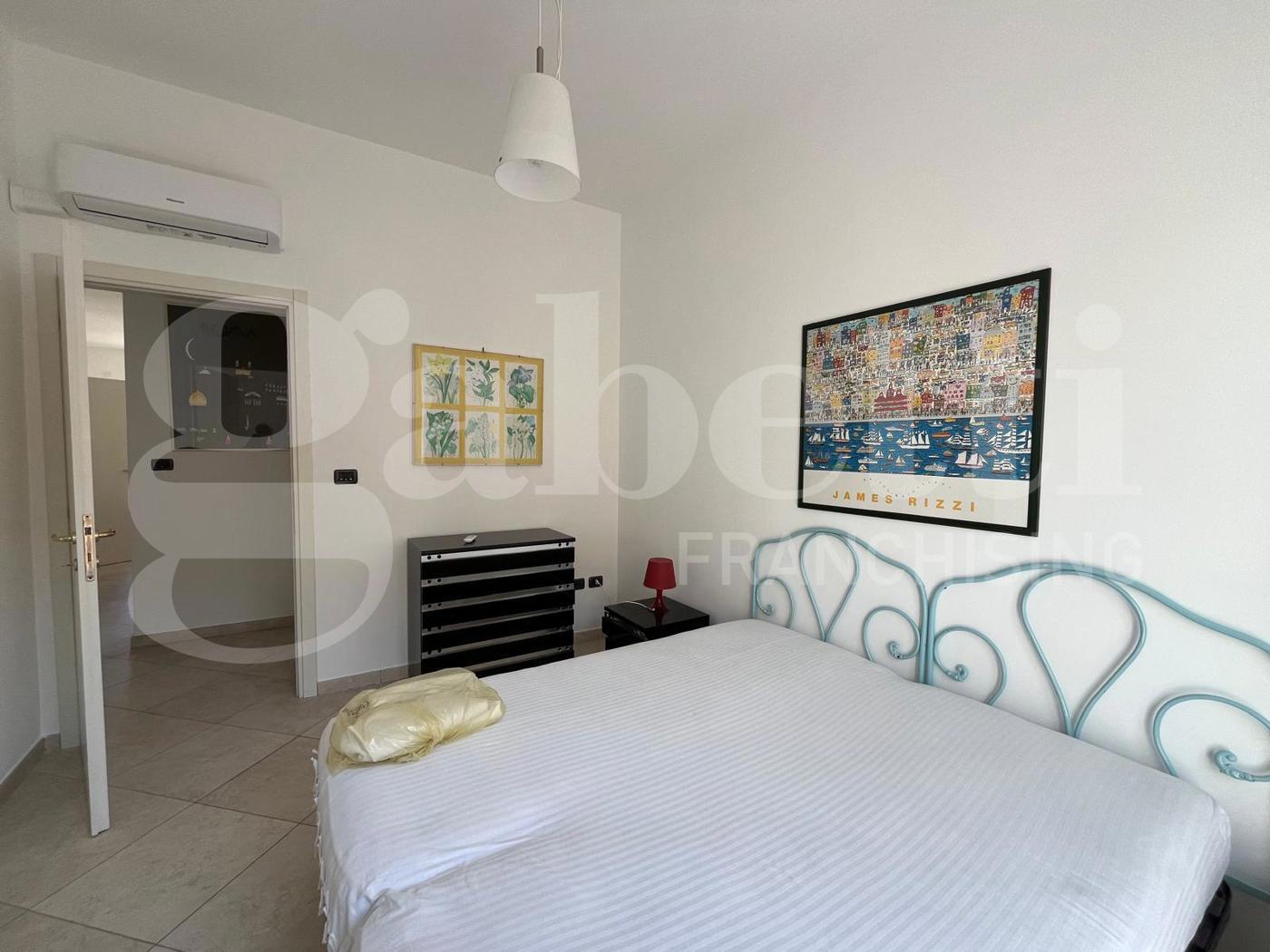 Casa indipendente arredata in affitto a Brindisi