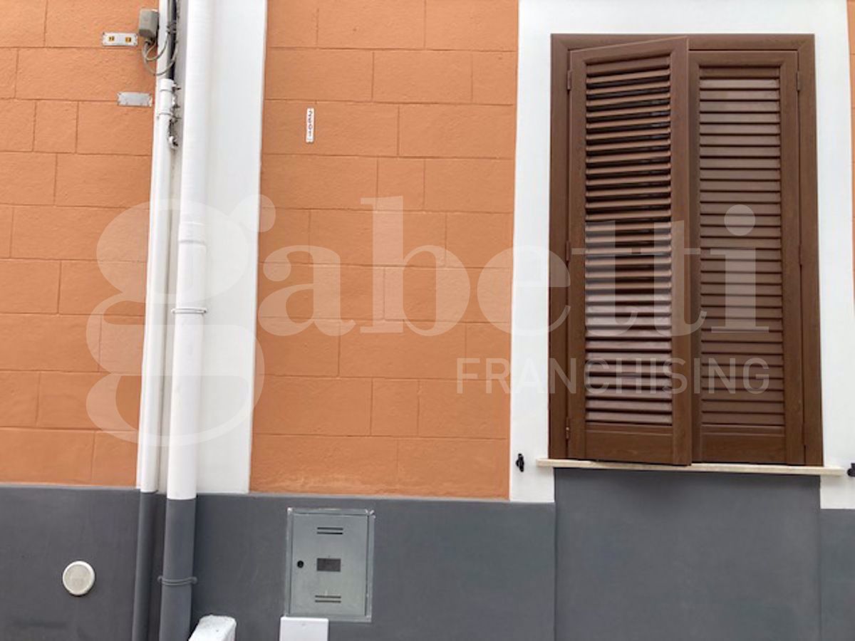 Bilocale arredato in affitto a Brindisi
