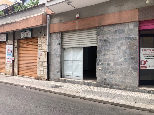 Negozio in affitto a Brindisi