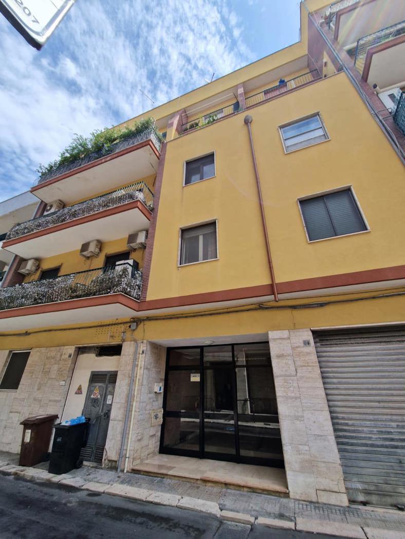 Trilocale in vendita a Brindisi