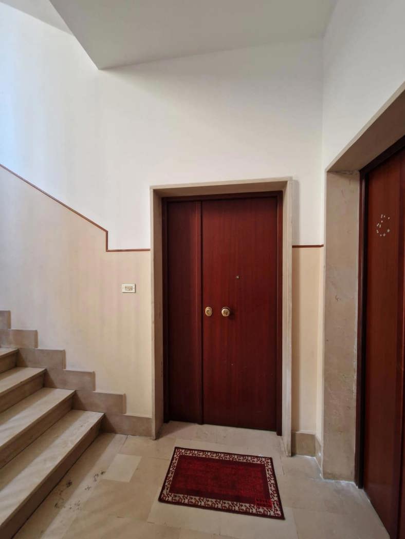 Trilocale in vendita a Brindisi