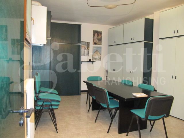 Ufficio in affitto a Brindisi