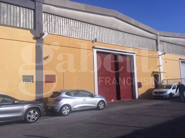 Capannone in affitto a Brindisi
