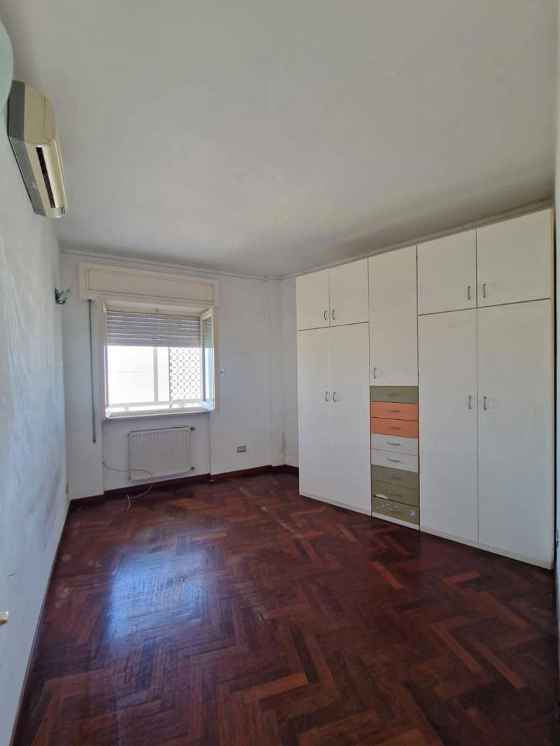 Trilocale in vendita a Brindisi