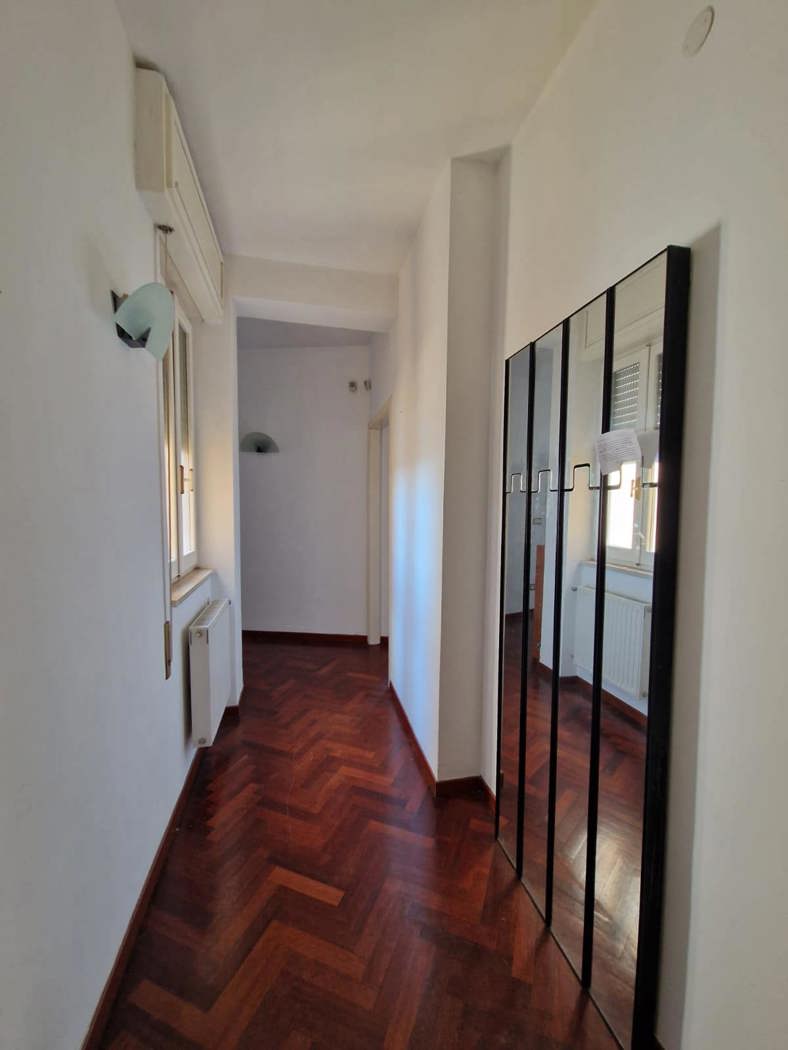Trilocale in vendita a Brindisi
