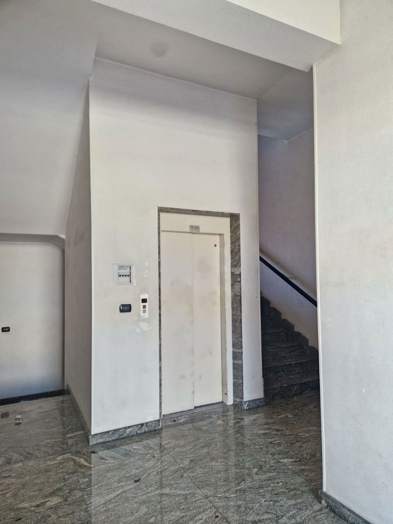 Quadrilocale in affitto a Brindisi