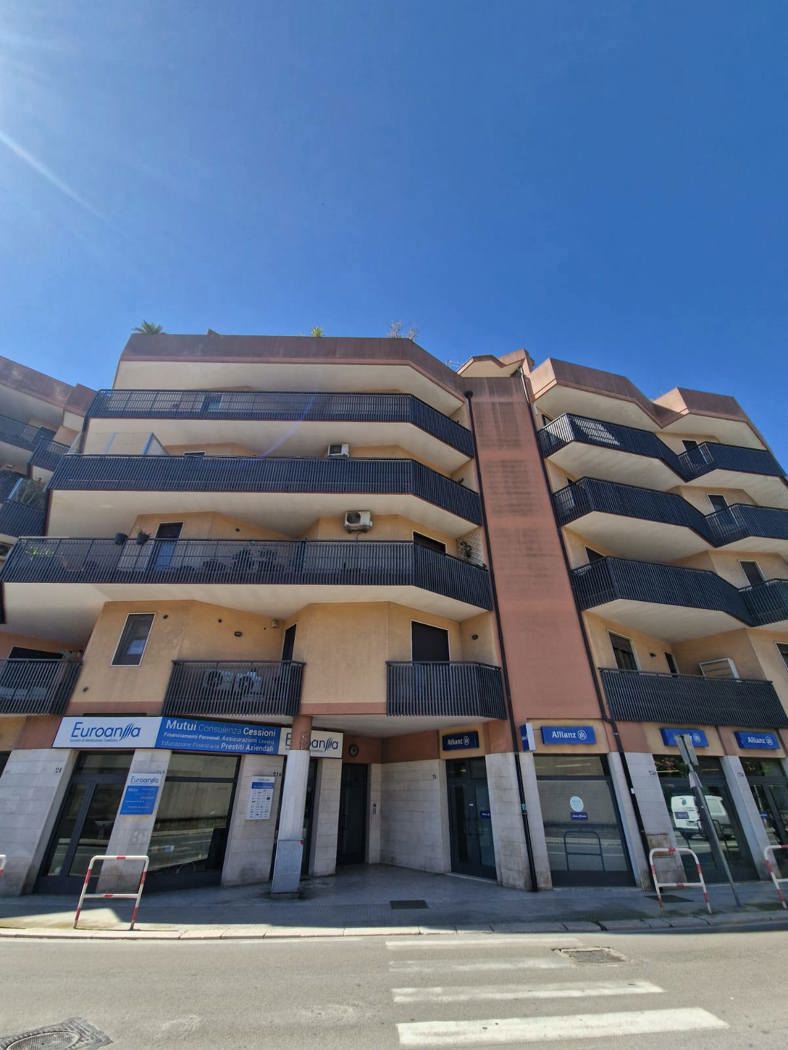 Quadrilocale in affitto a Brindisi