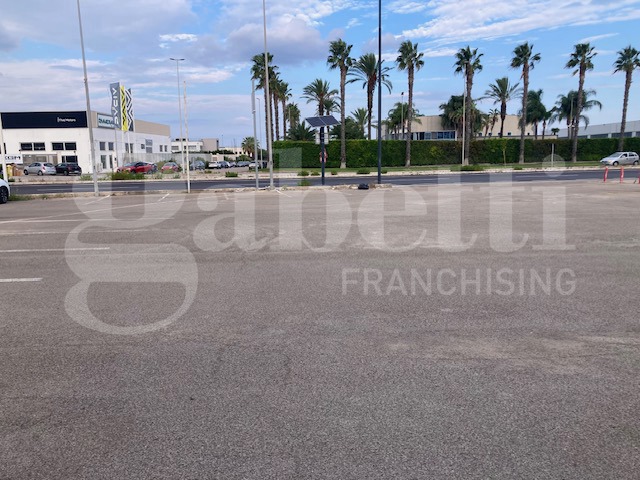 Capannone in vendita a Brindisi