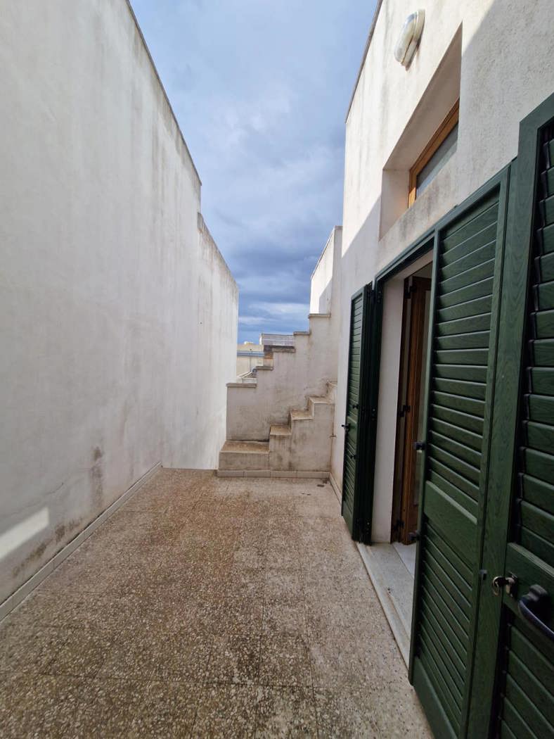 Casa indipendente con giardino a Alessano