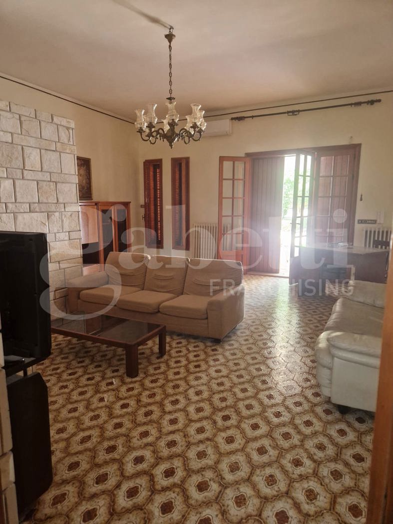 Villa Bifamiliare in affitto a Mesagne