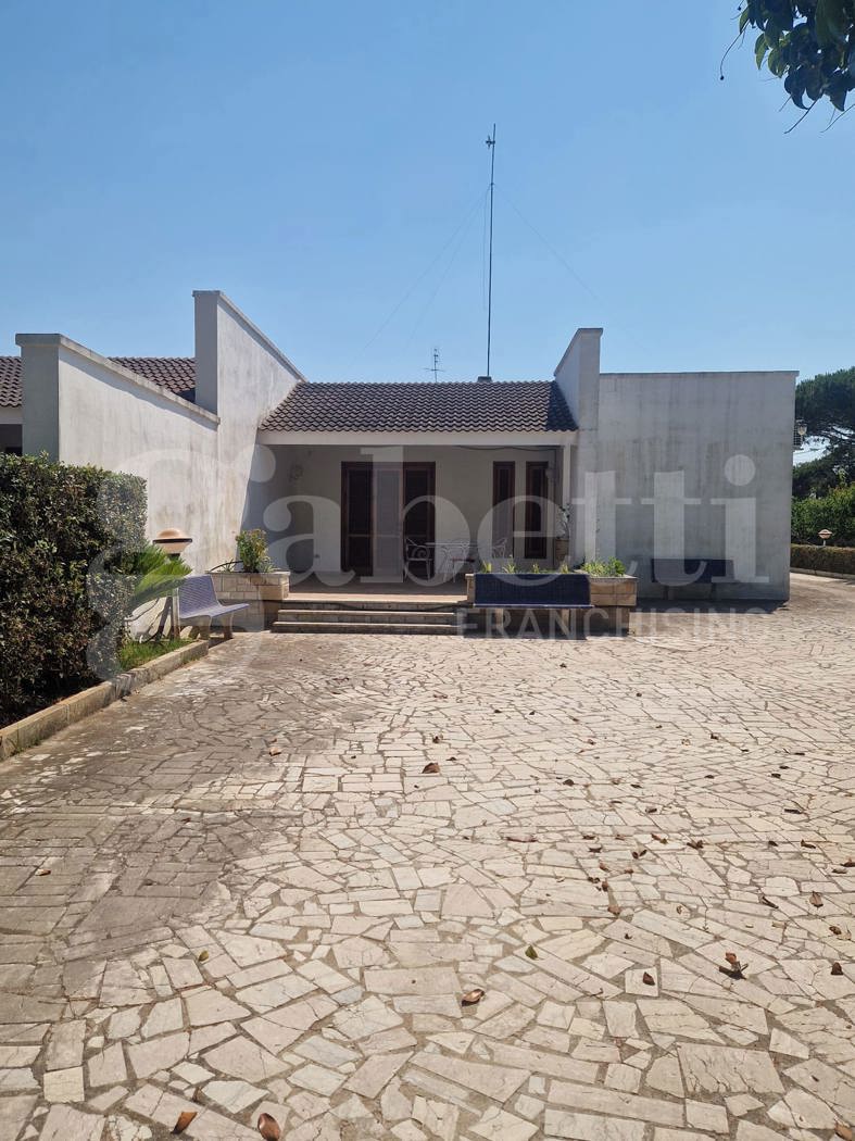 Villa Bifamiliare in affitto a Mesagne