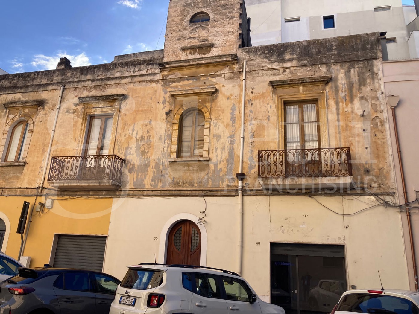 Casa indipendente da ristrutturare a Brindisi