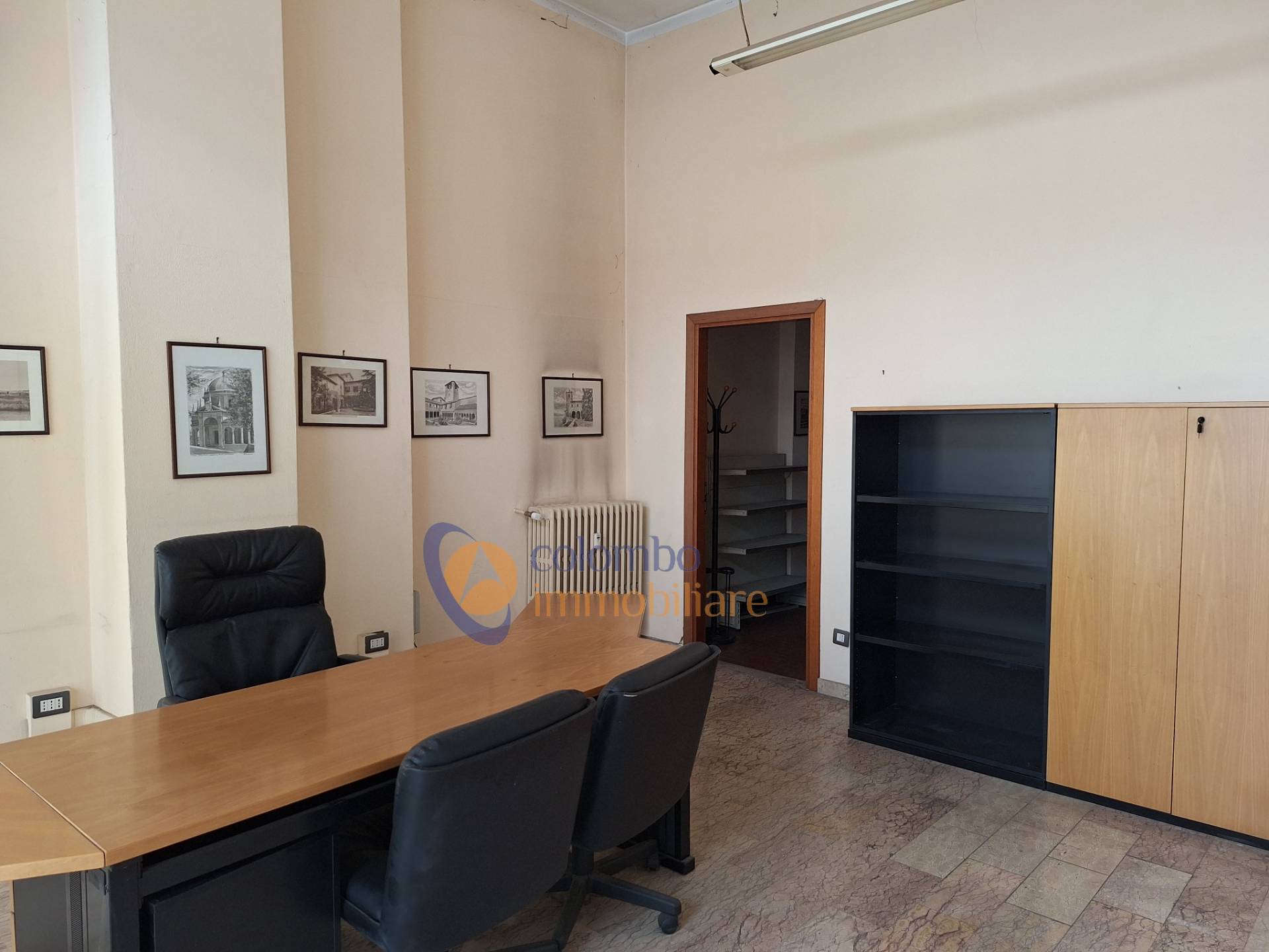 Negozio in vendita a Busto Arsizio, Sacconago