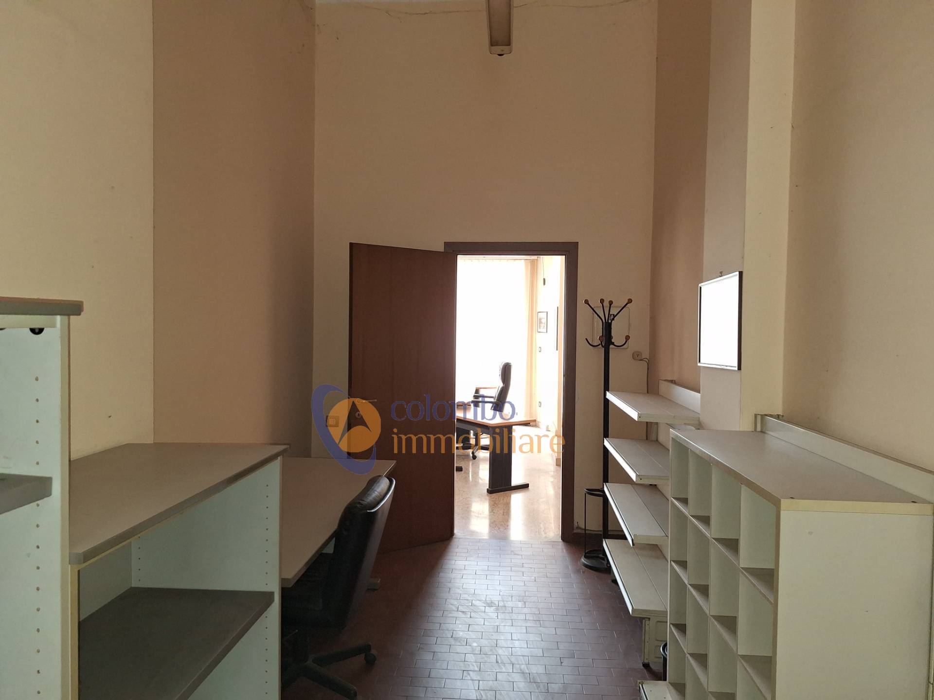 Negozio in vendita a Busto Arsizio, Sacconago