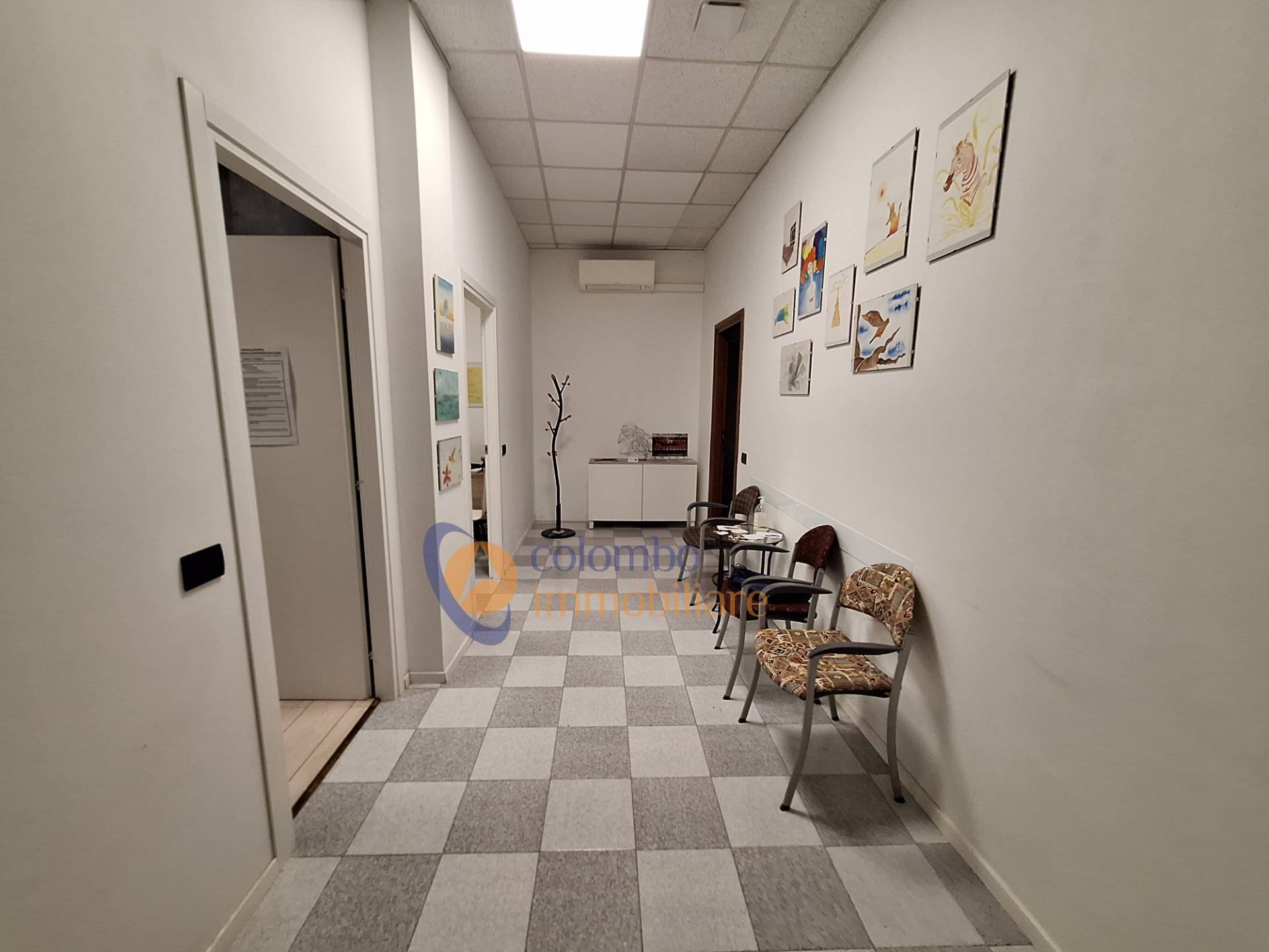 Negozio in vendita a Busto Arsizio, Centro