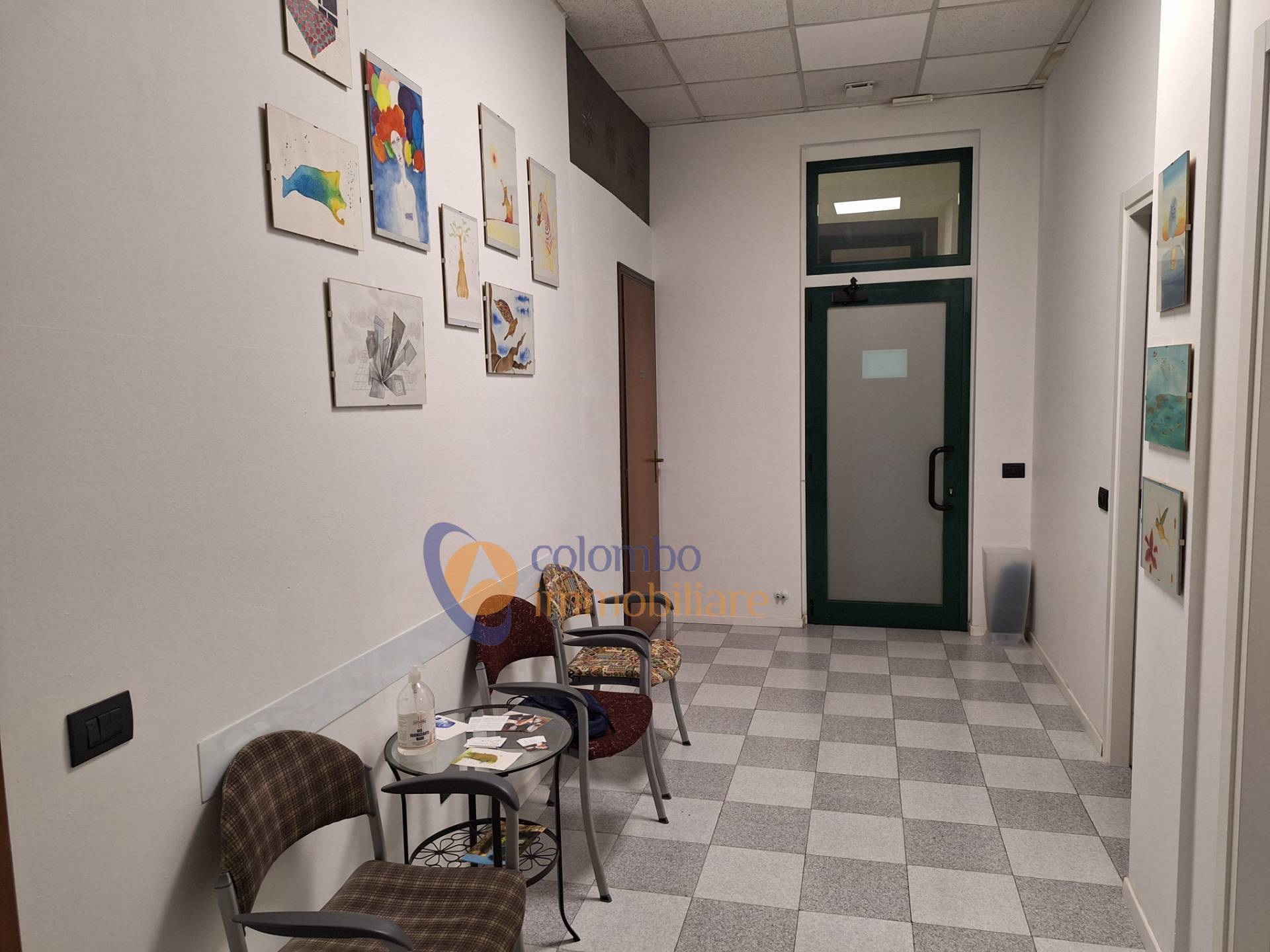 Negozio in vendita a Busto Arsizio, Centro