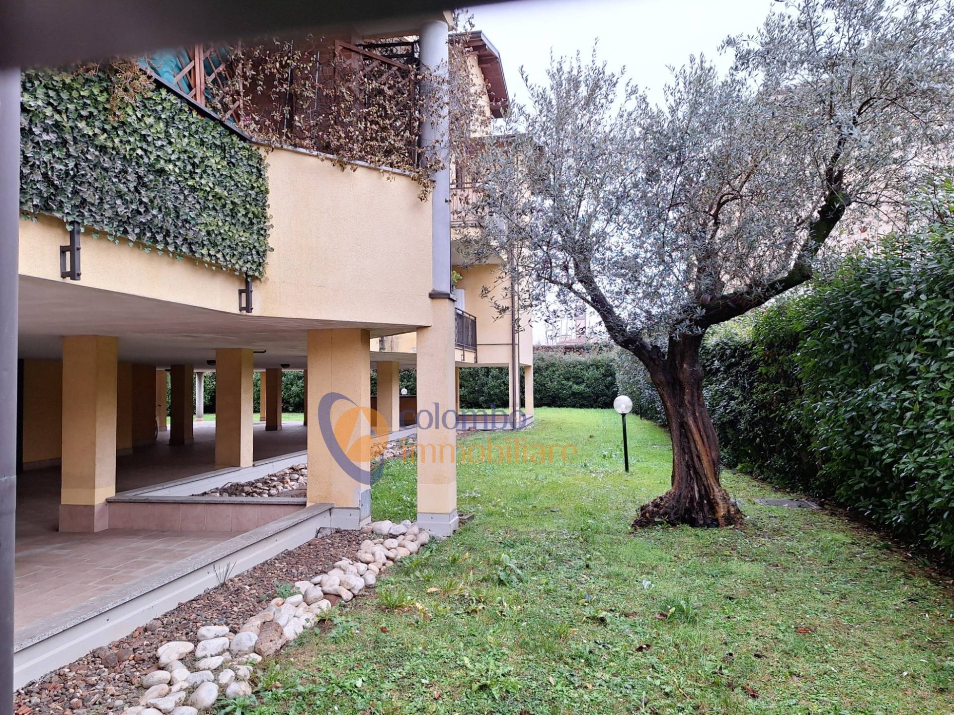 Ufficio in vendita a Busto Arsizio, Tribunale