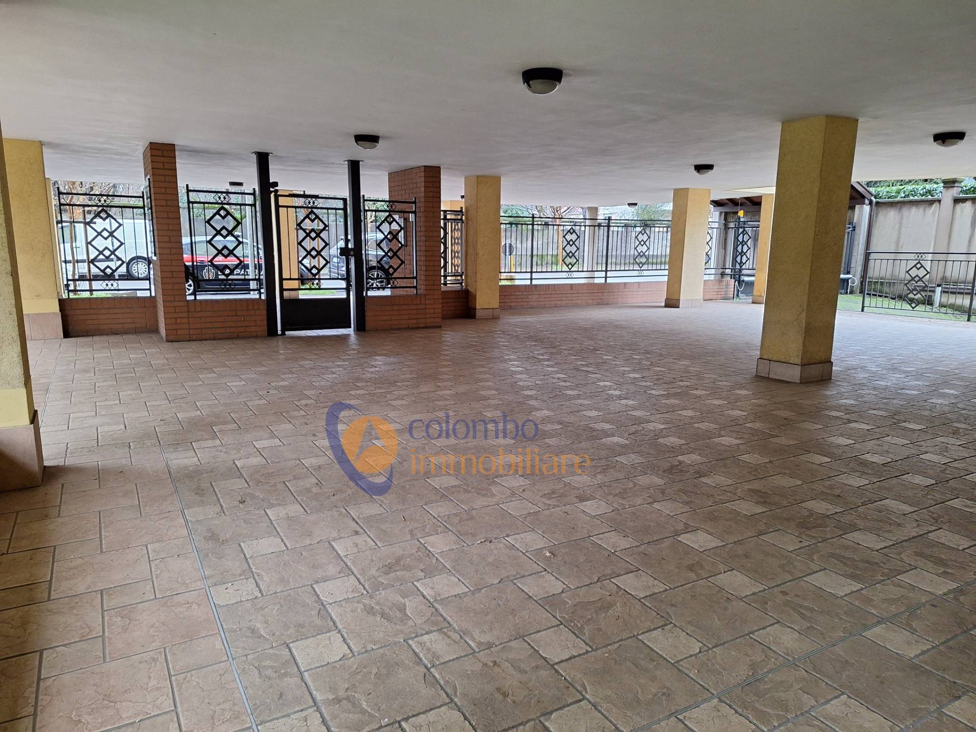 Ufficio in vendita a Busto Arsizio, Tribunale