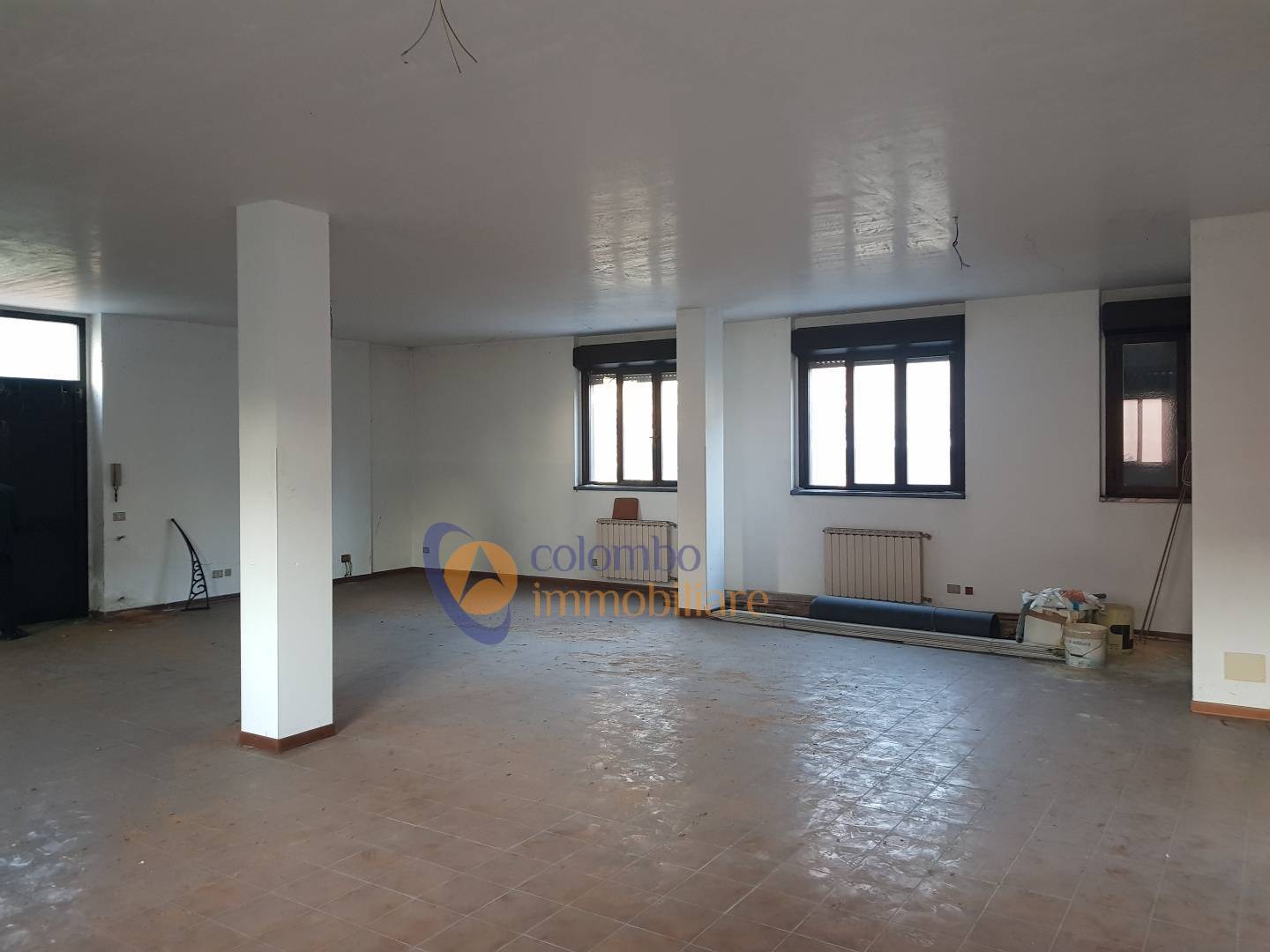 Laboratorio in vendita a Busto Arsizio, Don Paolo