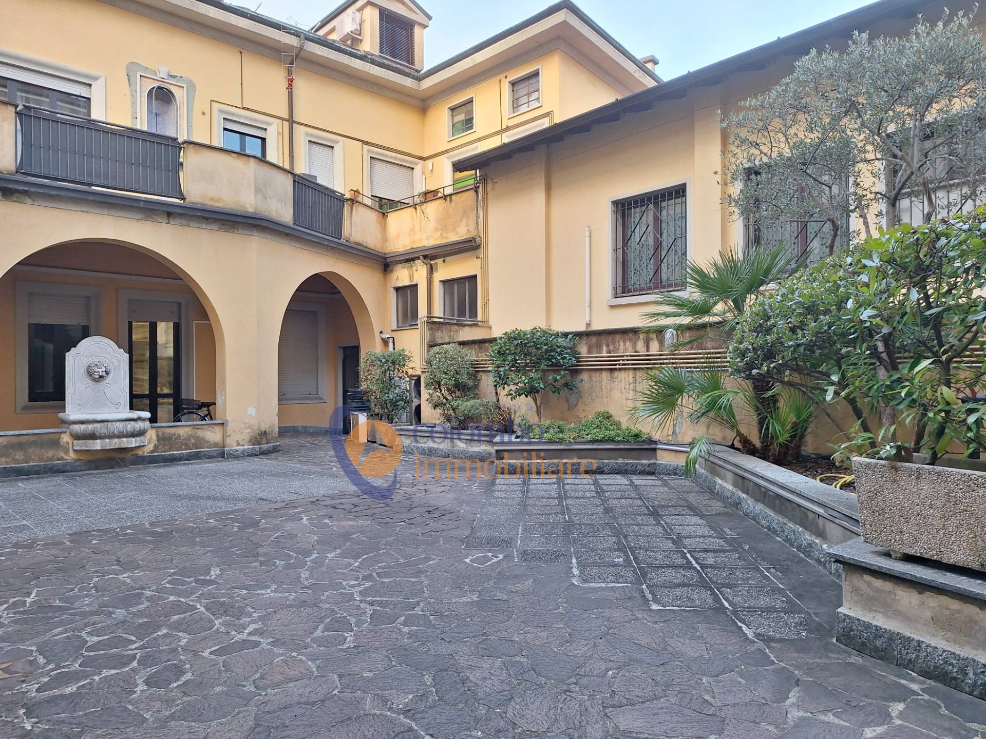 Appartamento in vendita a Busto Arsizio, Cinque Ponti