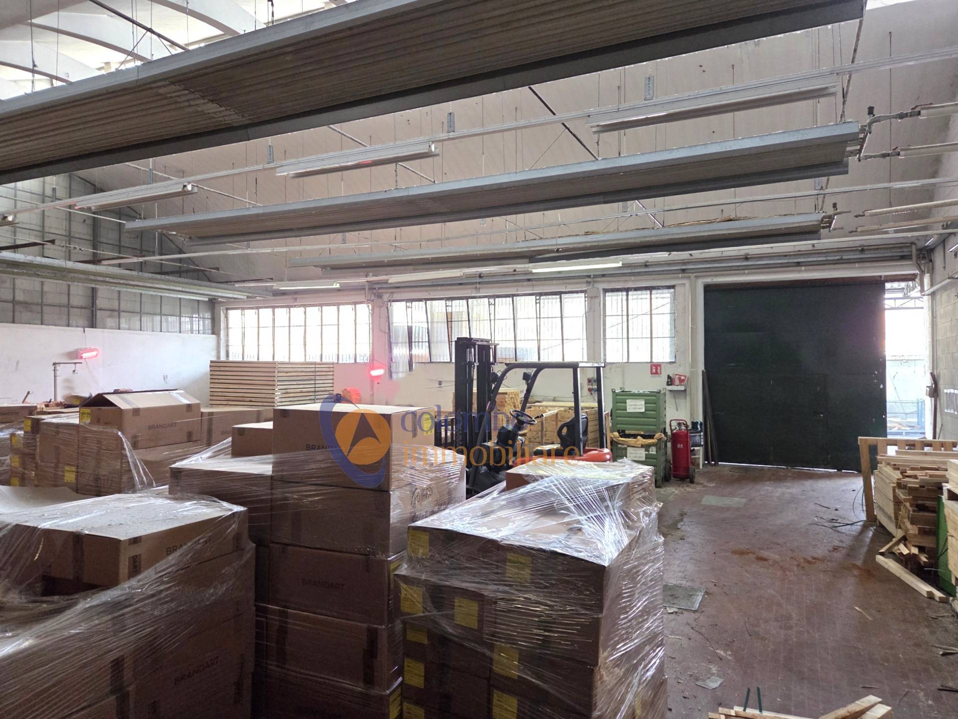 Capannone in affitto a Busto Arsizio, Borsano