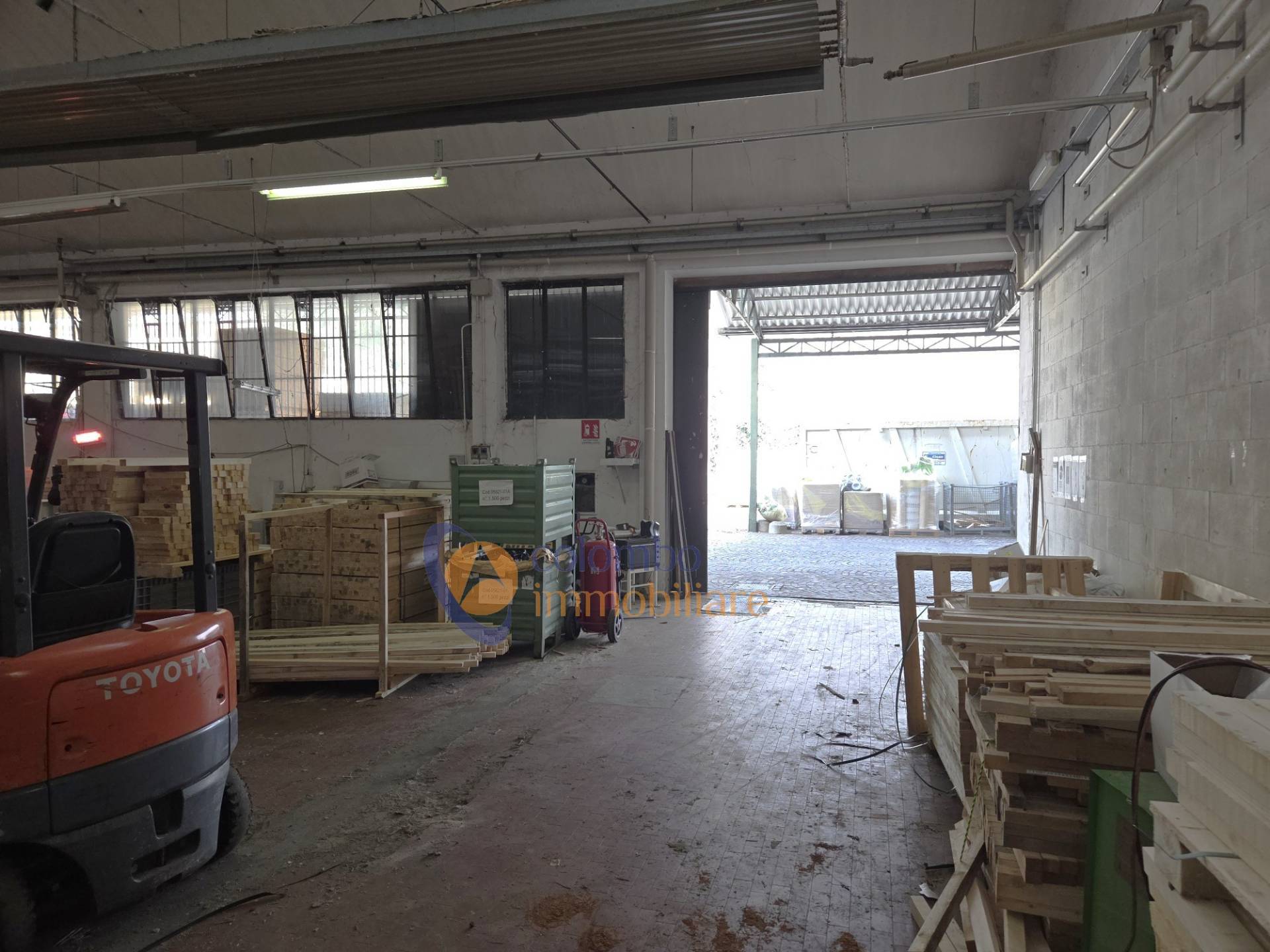 Capannone in affitto a Busto Arsizio, Borsano