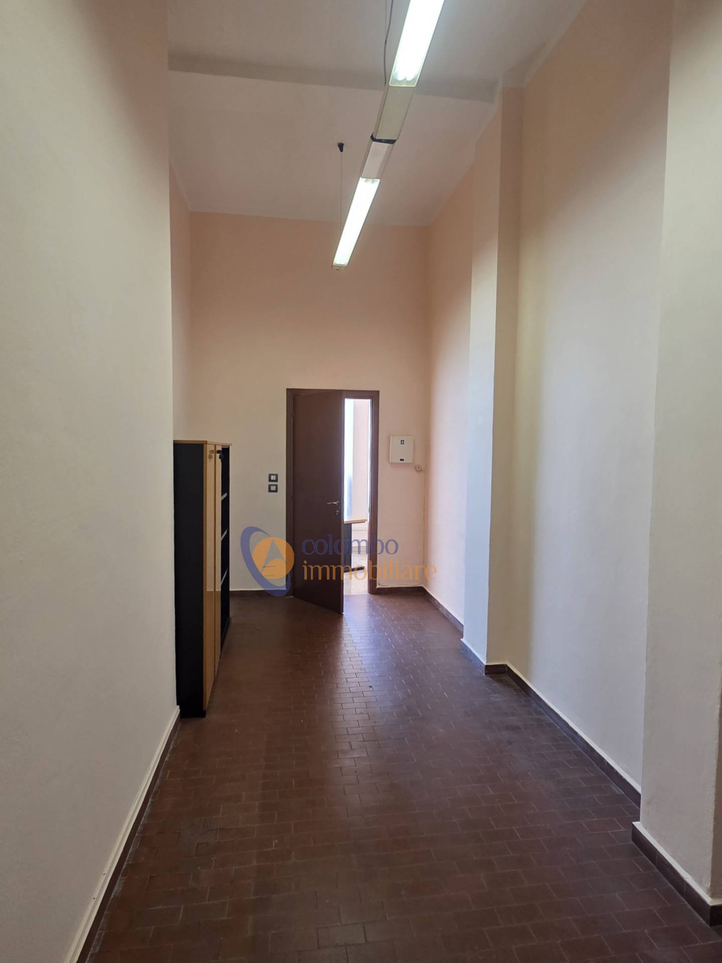 Negozio in vendita a Busto Arsizio, Sacconago