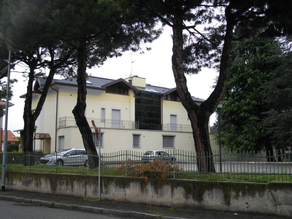 Ufficio in affitto a Busto Arsizio, Ospedale